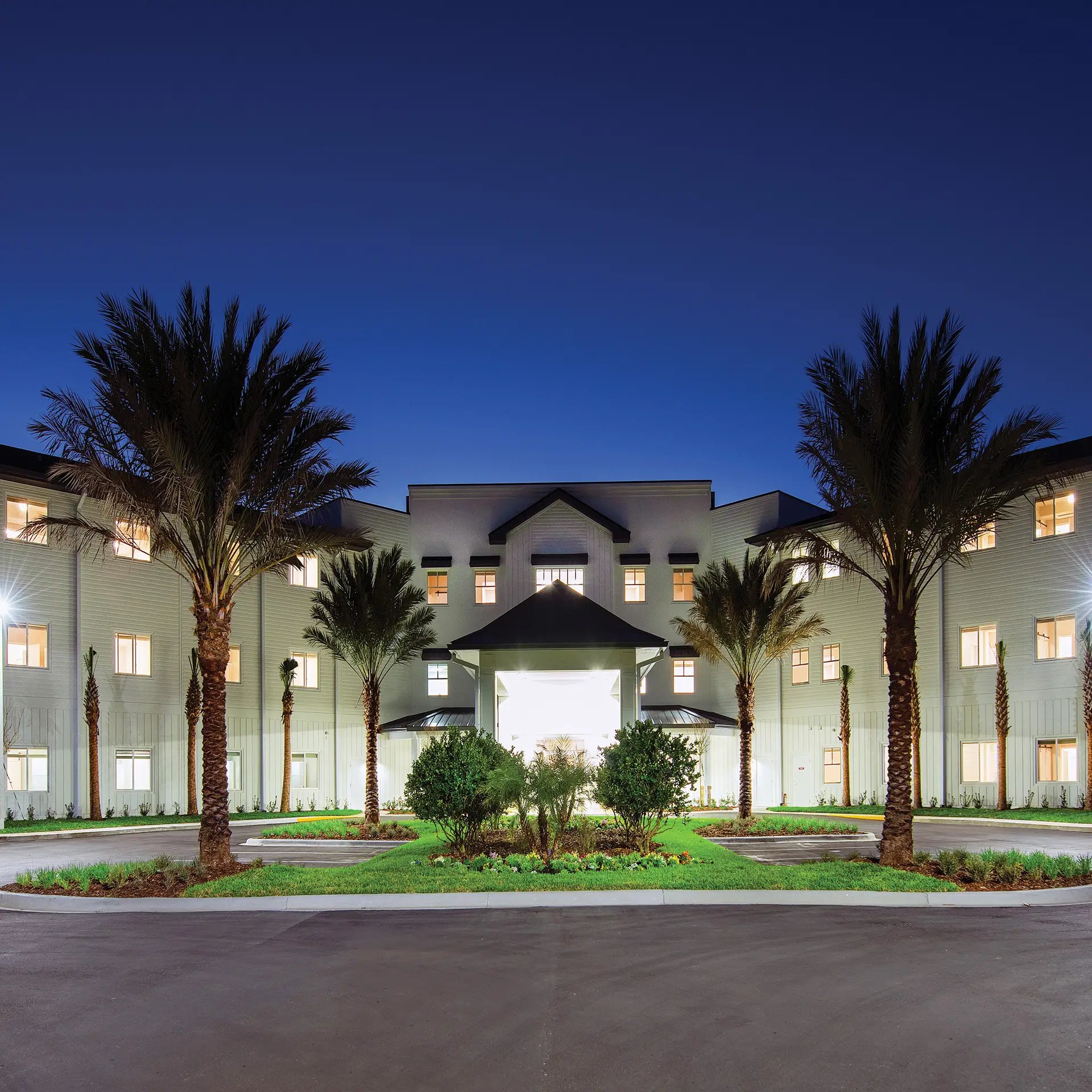 Paradise Pointe